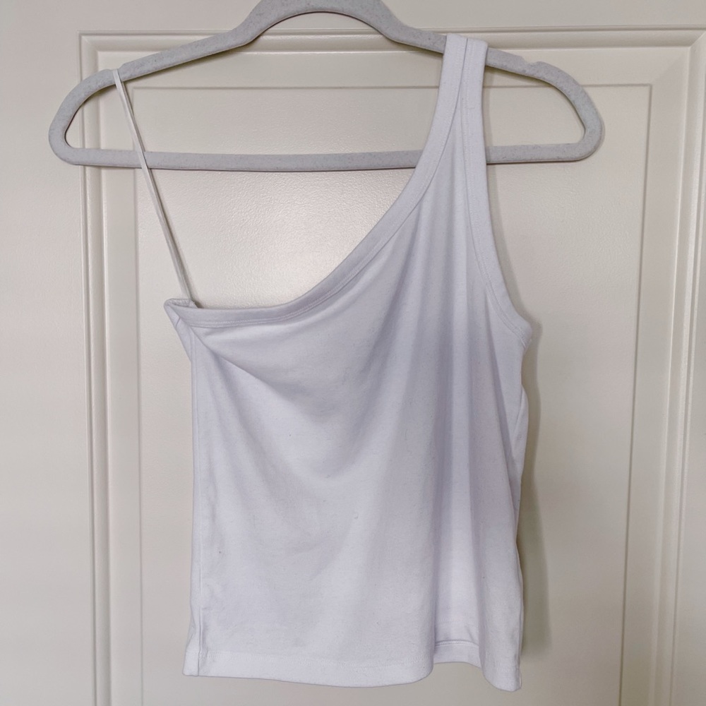 white one shoulder tank